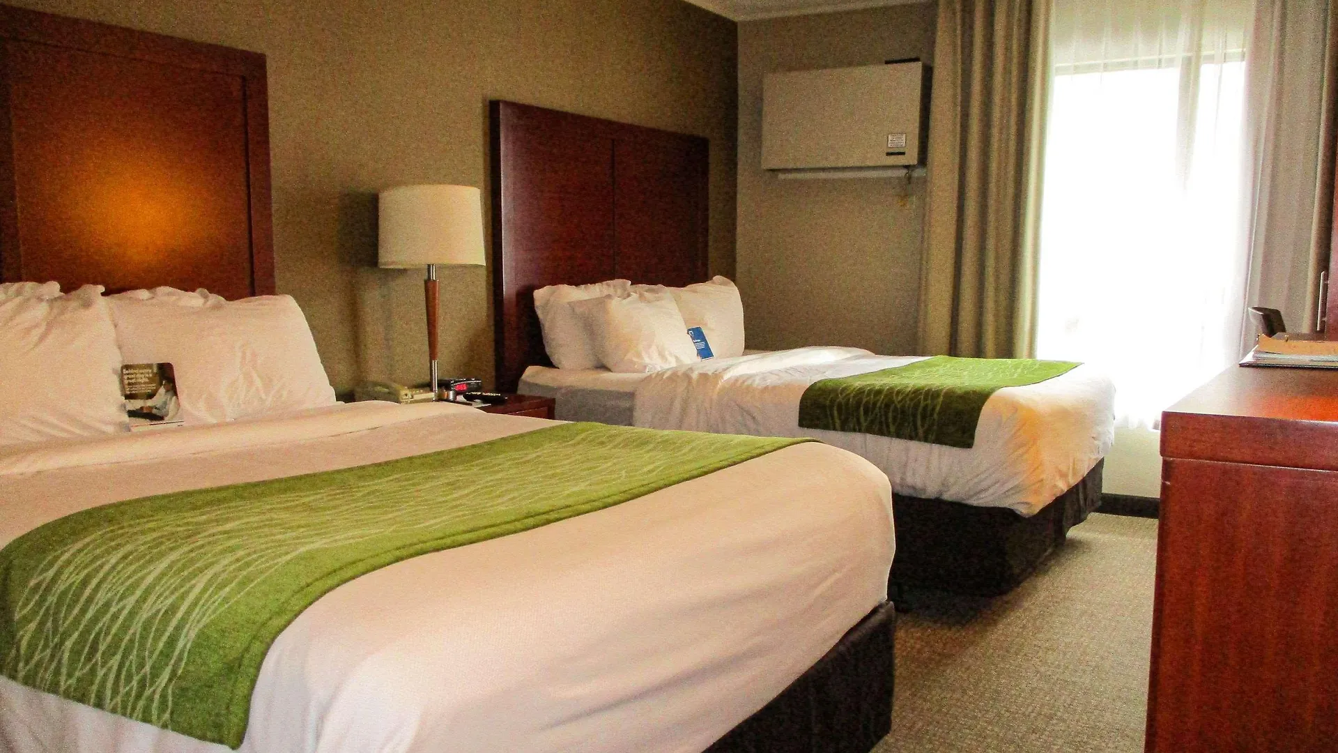 Comfort Inn Dartmouth Motel