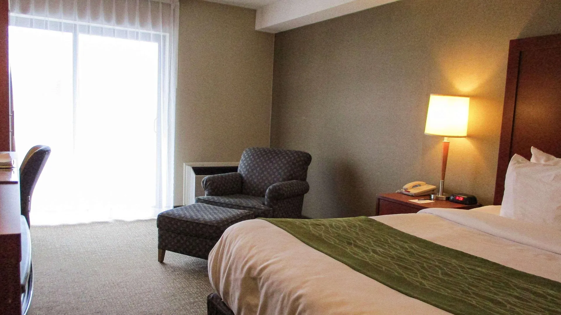 *** Motel Comfort Inn Dartmouth Canada