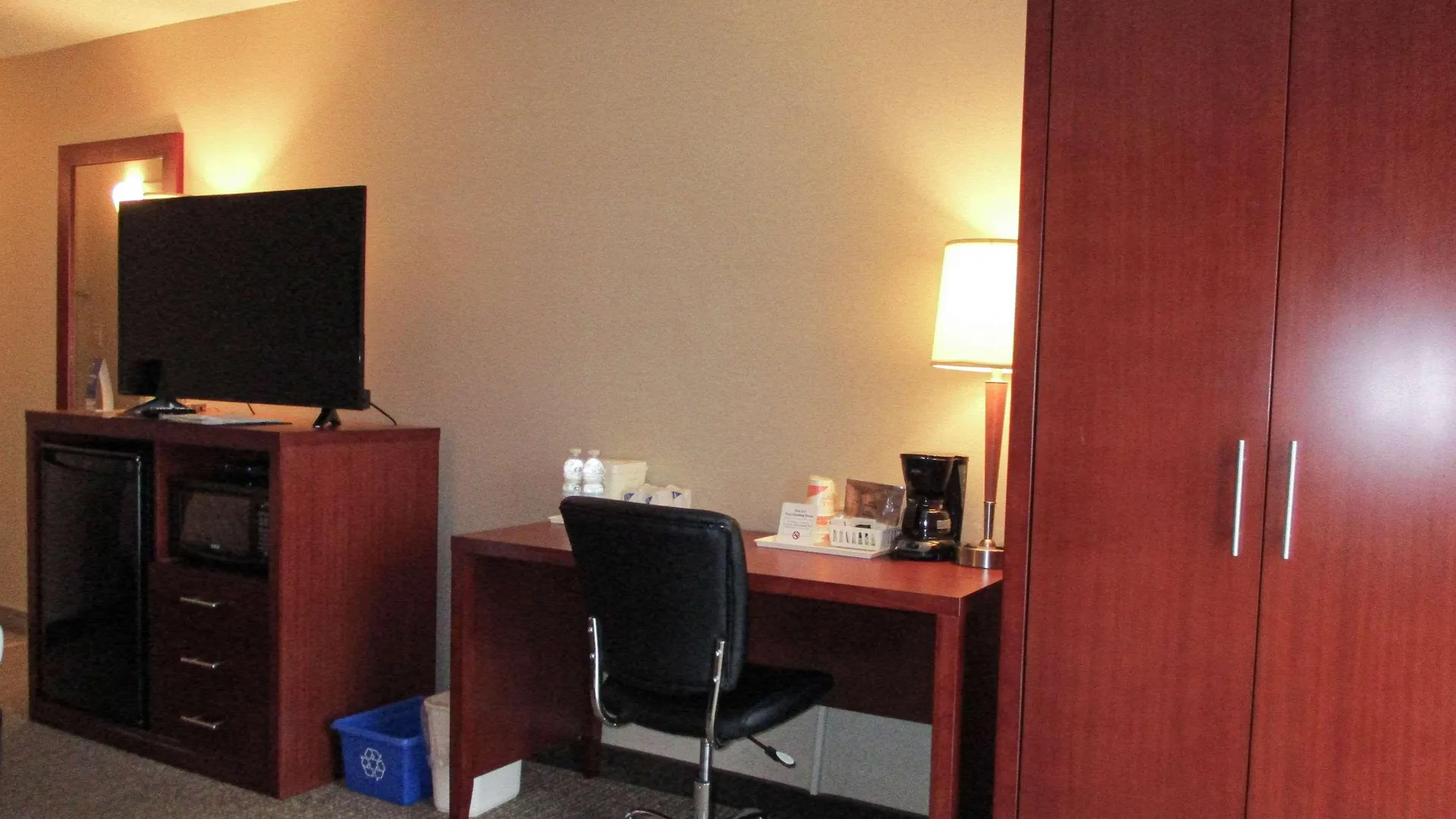 Comfort Inn Dartmouth Motel