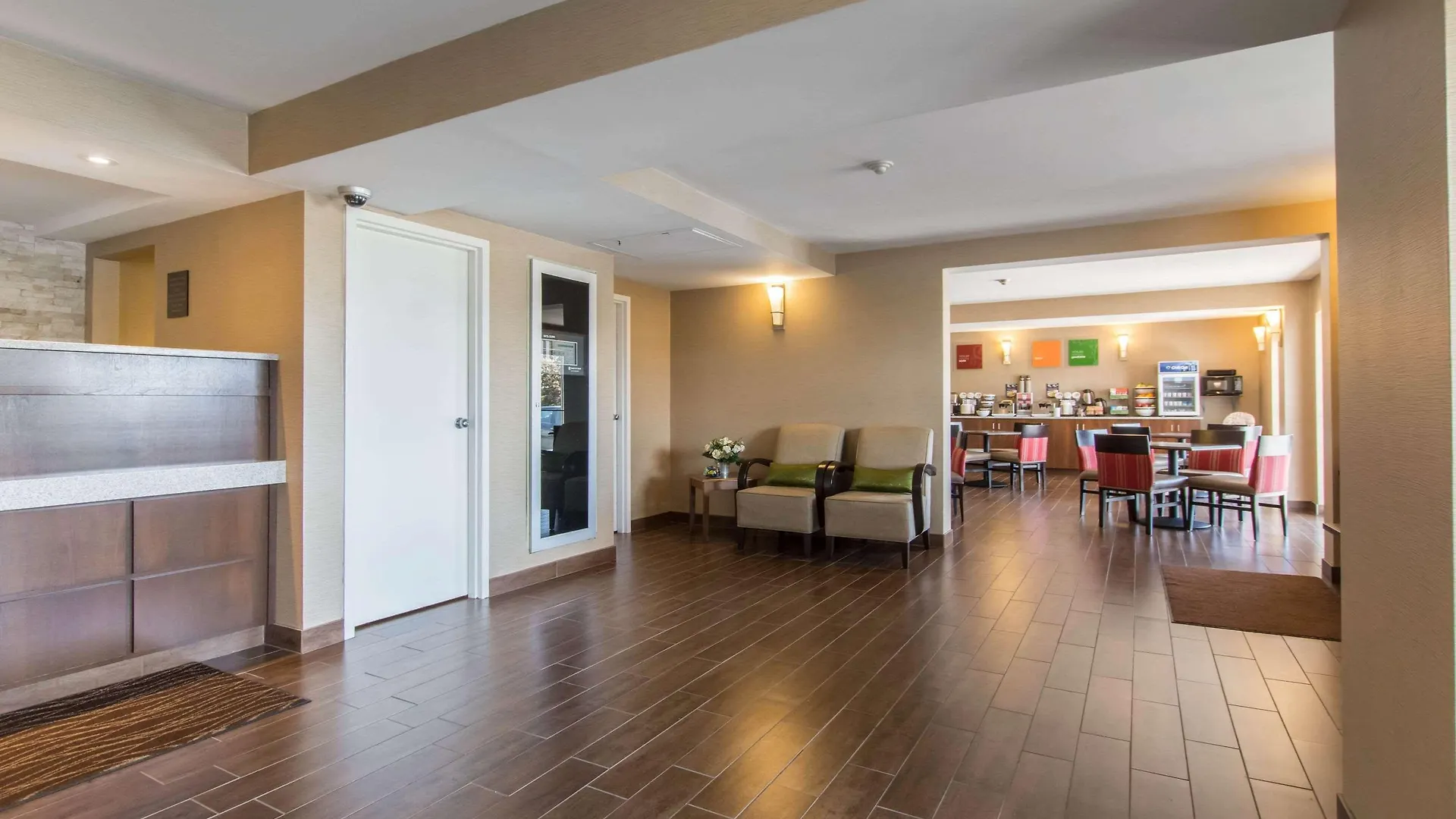 Comfort Inn Dartmouth Motel