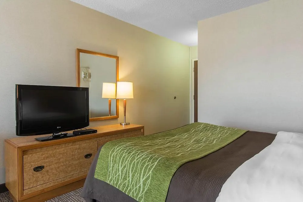 Comfort Inn Dartmouth Motel