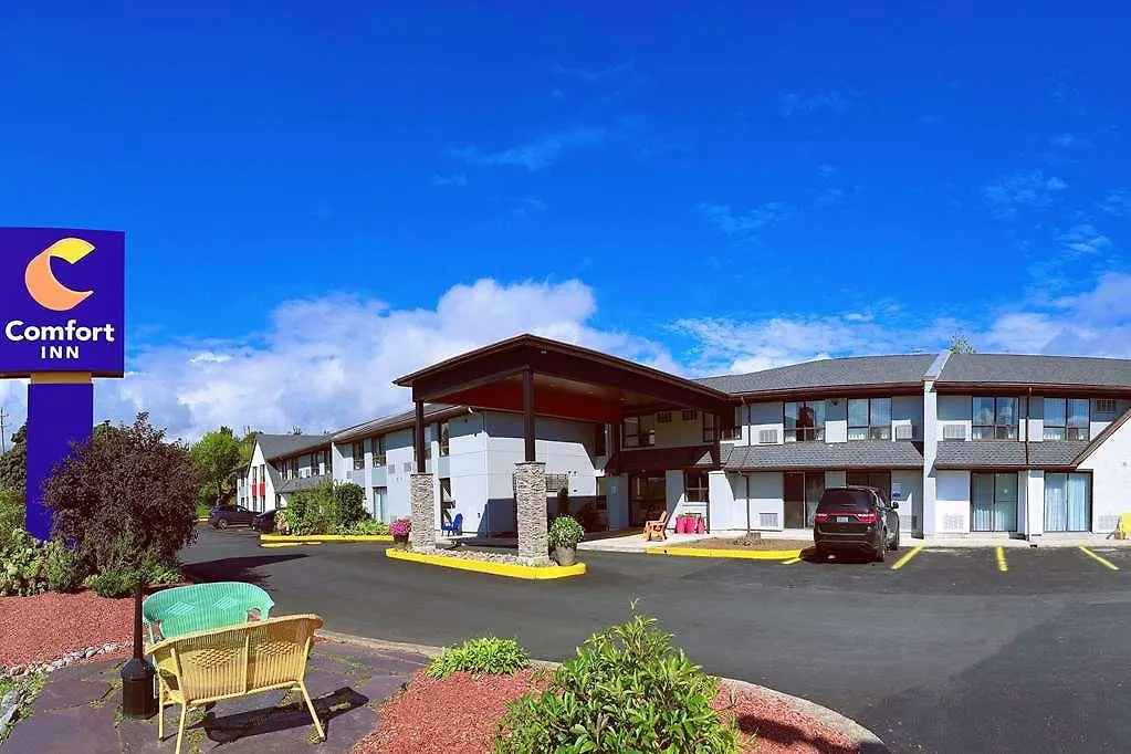 Comfort Inn Dartmouth 3*,