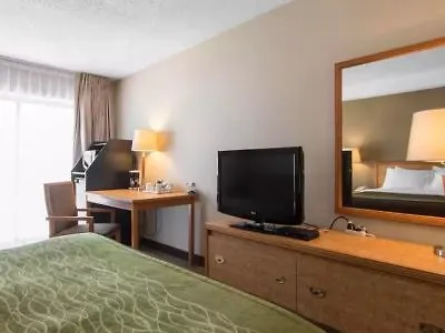 Comfort Inn Dartmouth 3*,  Canada