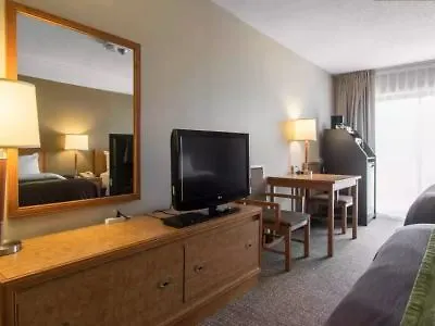 *** Motel Comfort Inn Dartmouth Canada