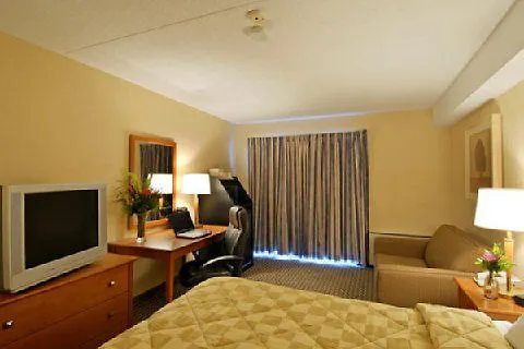 Comfort Inn Dartmouth Motel