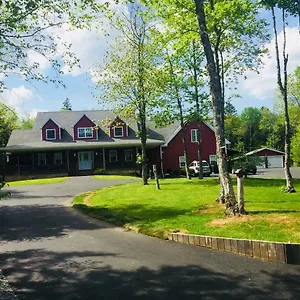 Bed & Breakfast Snowflake Manor, Oakfield
